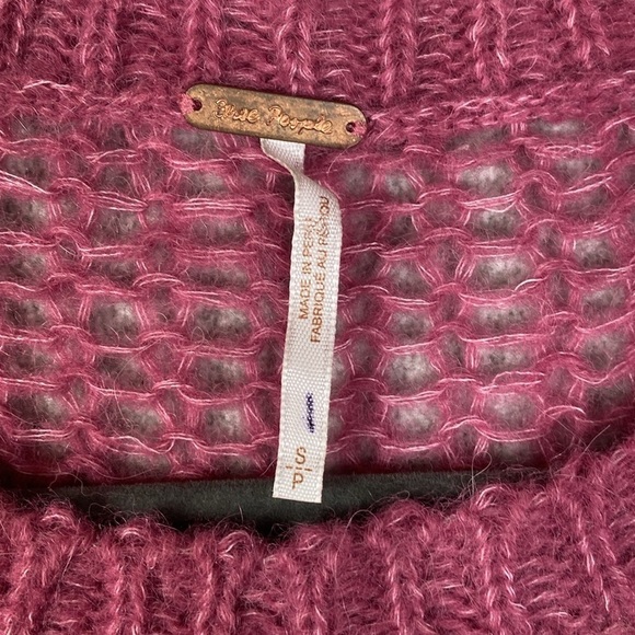 Free People open knit sweater alpaca wool blend S burgundy wine boho sheer - Picture 3 of 8